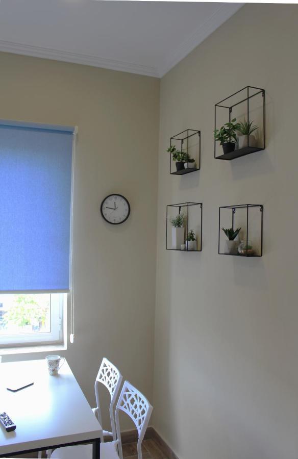 Apartamento 2V1 - Myslym Shyri Tirana Exterior foto